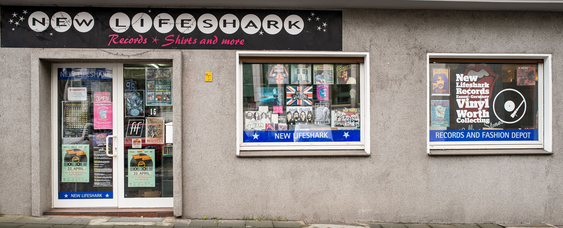 New Lifeshark Records - Laden / Shop